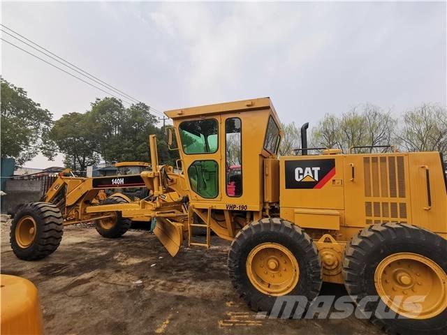 CAT 140 H Greideriai