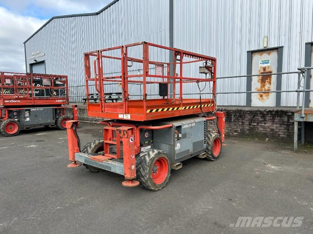 SkyJack SJ 6826 RT Žirkliniai keltuvai