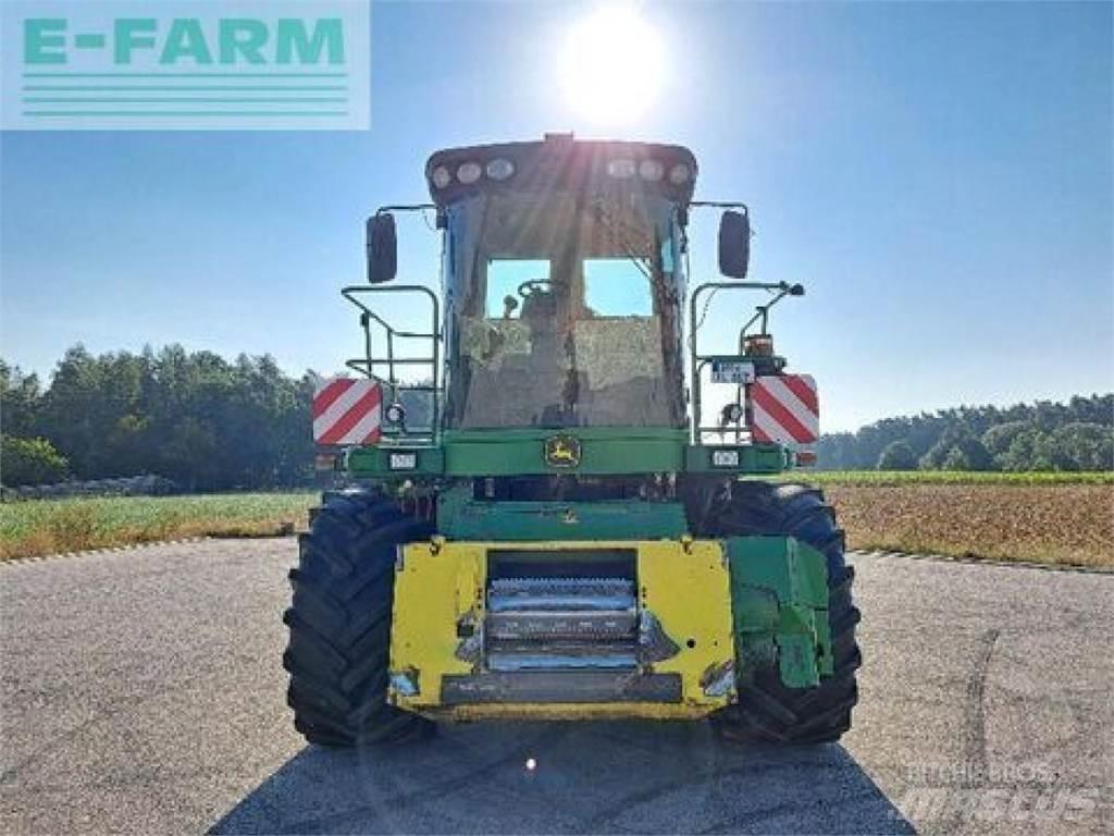 John Deere 7750 Pašarų ruošimo technika