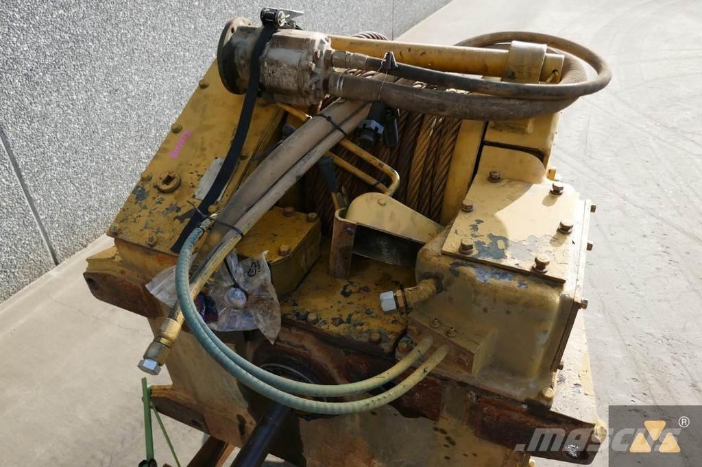 Hyster D7K Kiti naudoti statybos komponentai