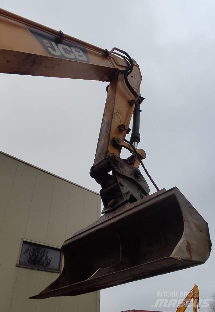 JCB JS 220 LC Vikšriniai ekskavatoriai