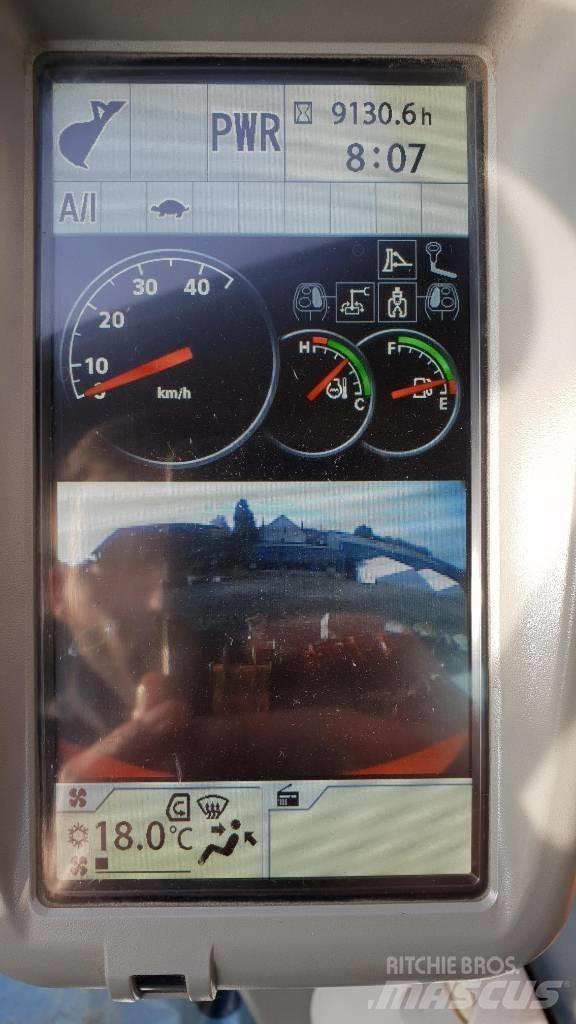 Hitachi ZX140W-5B Ratiniai ekskavatoriai