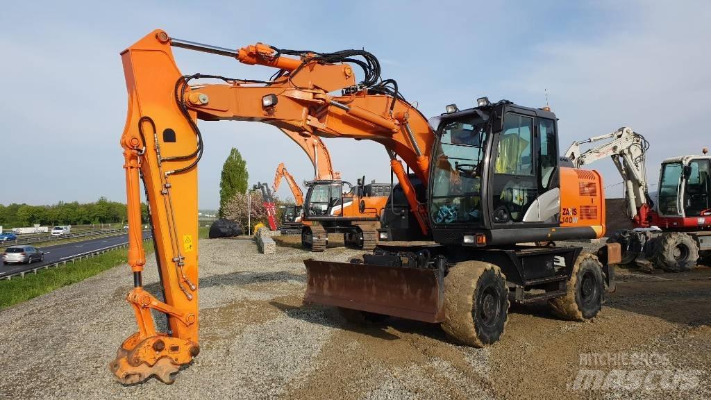 Hitachi ZX140W-5B Ratiniai ekskavatoriai