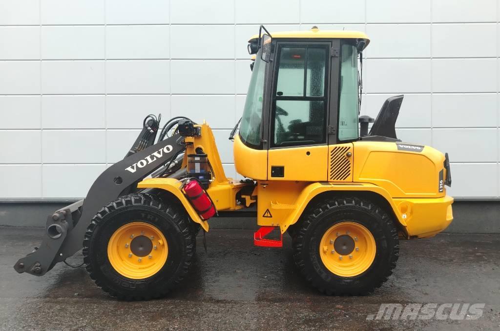Volvo L35 G Naudoti ratiniai krautuvai