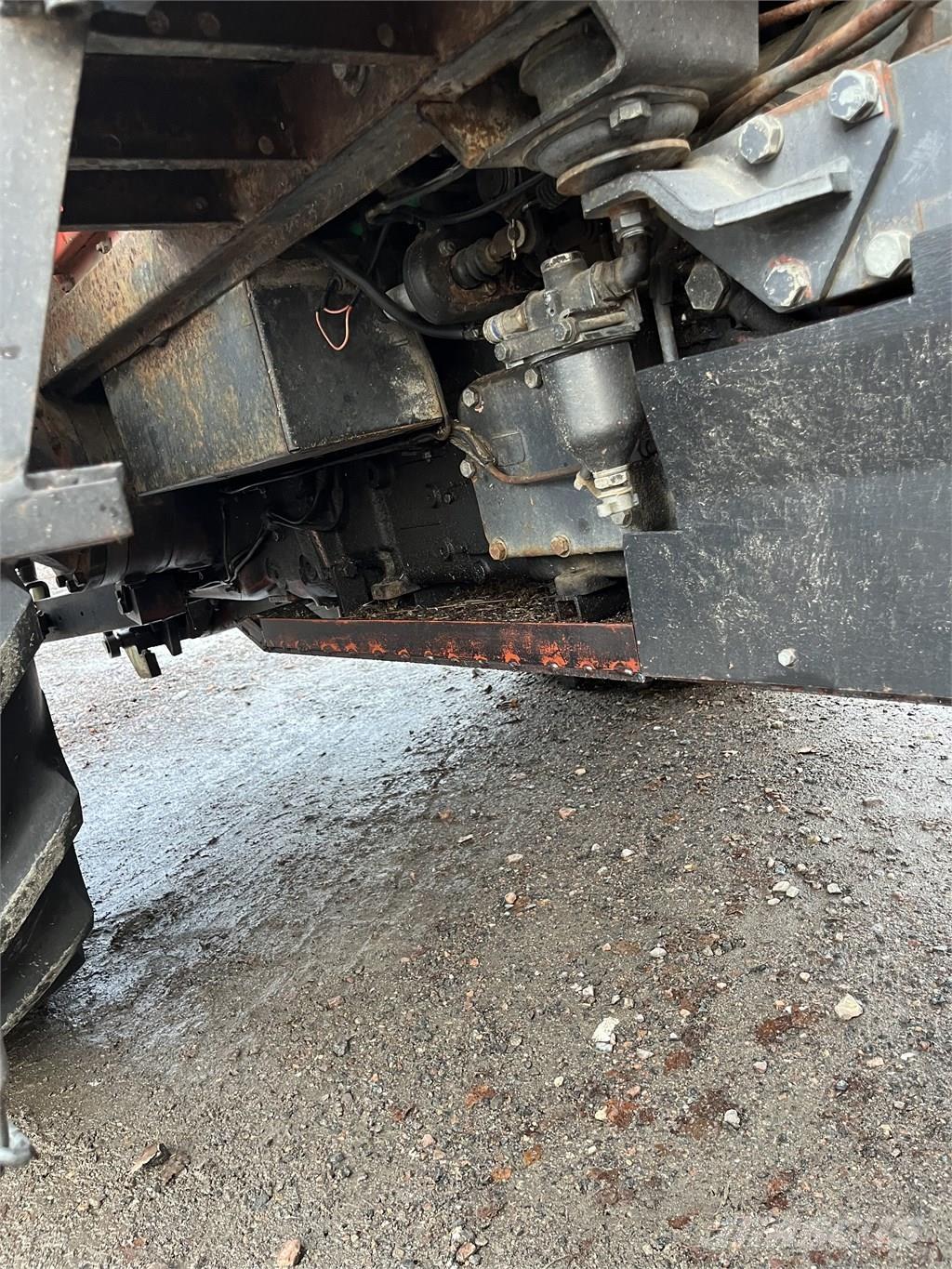 Ursus c-385 Traktoriai