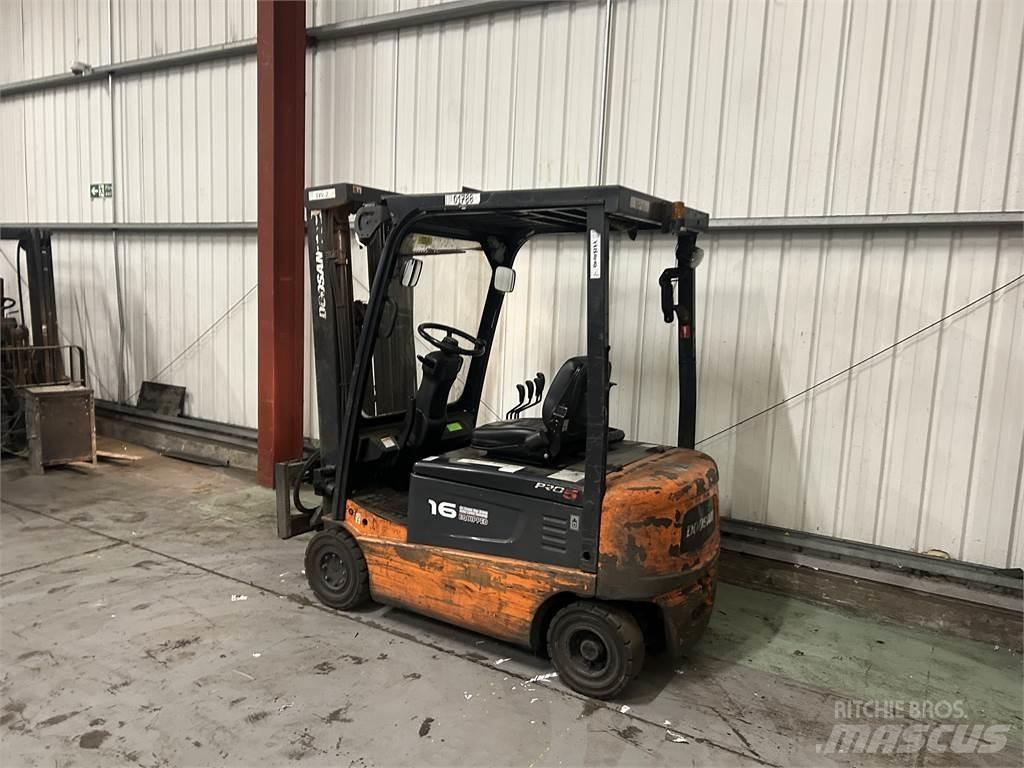 Doosan B16X-5 Elektriniai šakiniai krautuvai