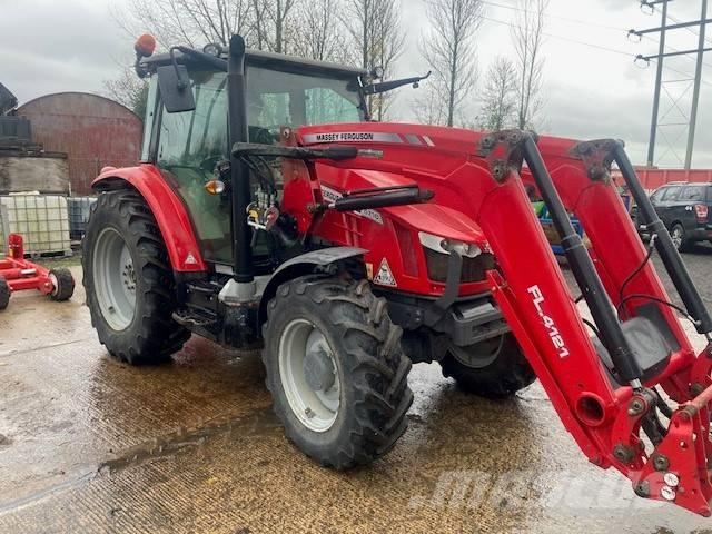 Massey Ferguson 5710 Traktoriai