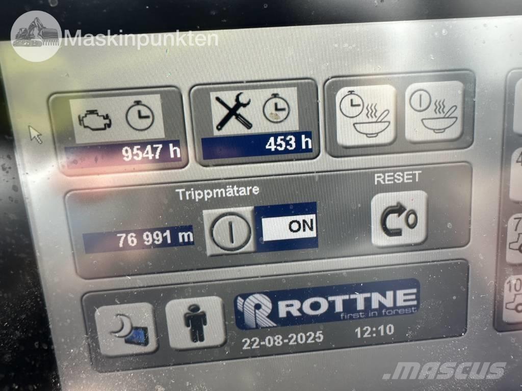 Rottne F15D Naudoti miškovežiai (Forvarderiai)