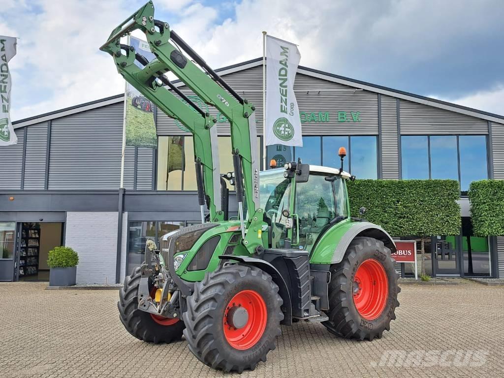 Fendt 714 Vario SCR Traktoriai