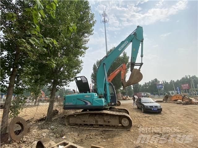 Kobelco SK 200-8 Vikšriniai ekskavatoriai