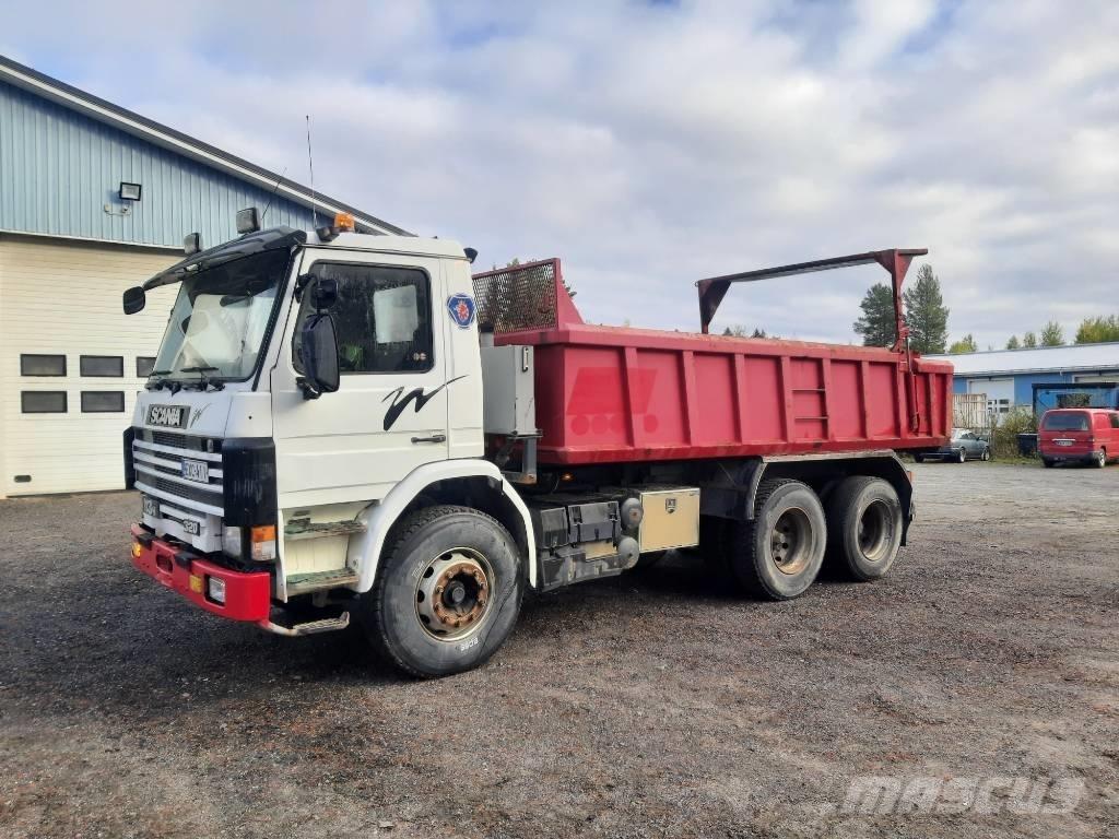 Scania 113 Savivarčių priekabų vilkikai