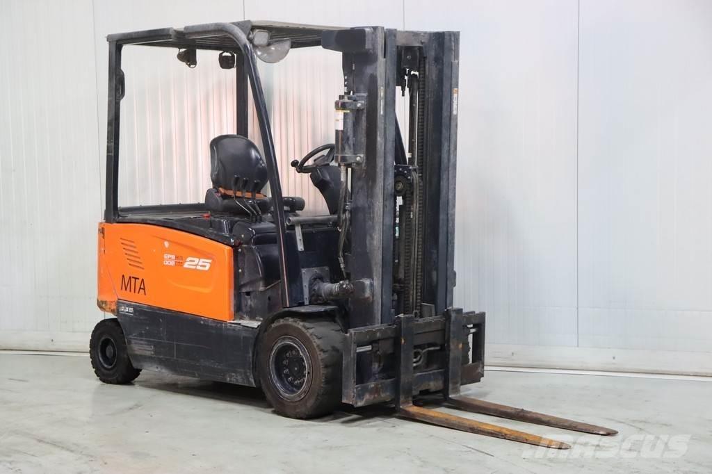 Doosan B25XL-7 Elektriniai šakiniai krautuvai