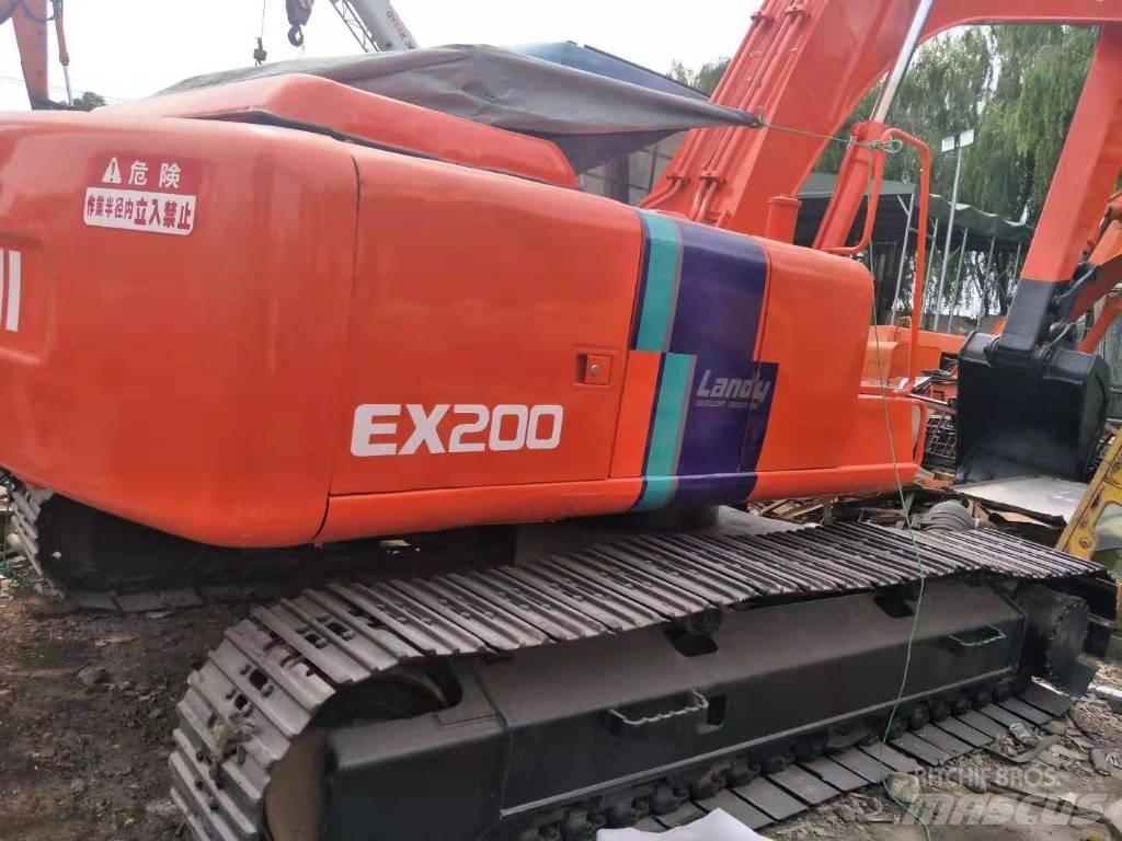 Hitachi EX 200-3 Vikšriniai ekskavatoriai