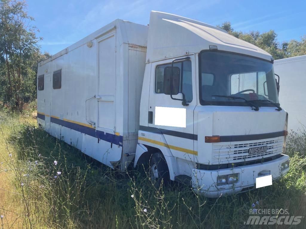 Nissan CAMPER L70 Autofurgonai ir karavanai