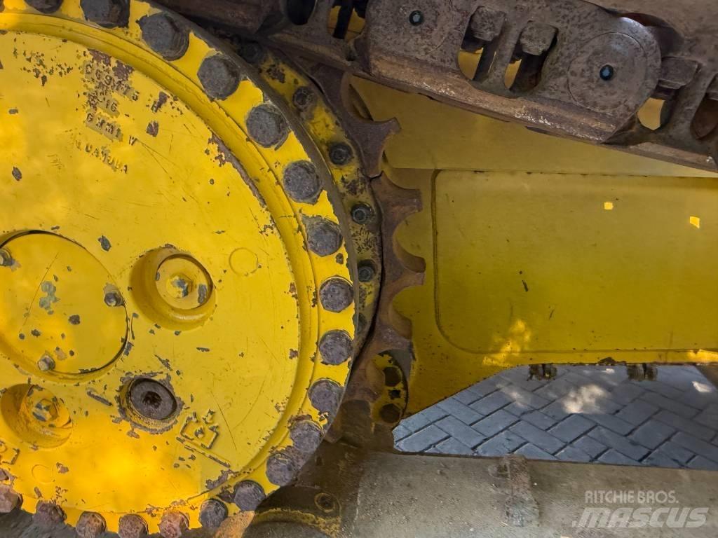 CAT D 6 T LGP Vikšriniai buldozeriai