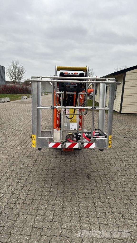 JLG X 20 J Plus Alkūniniai keltuvai