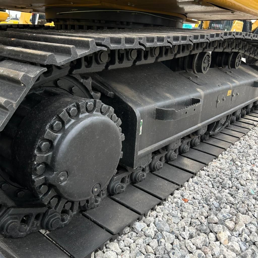 CAT 329D Vikšriniai ekskavatoriai