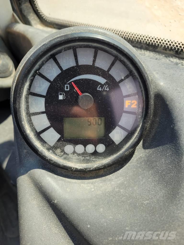 Liebherr L 506 Naudoti ratiniai krautuvai