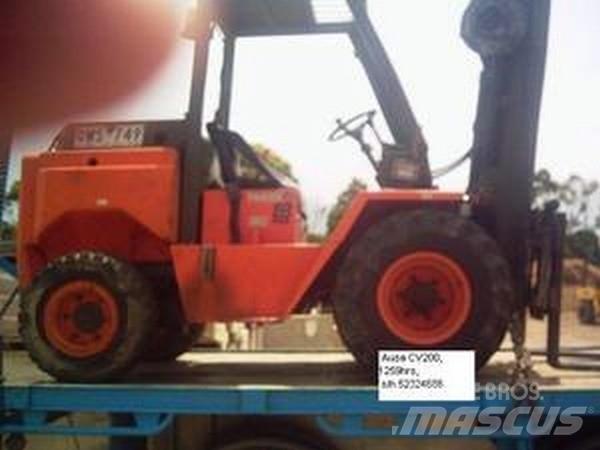 Ausa CV200 Visureigiai krautuvai