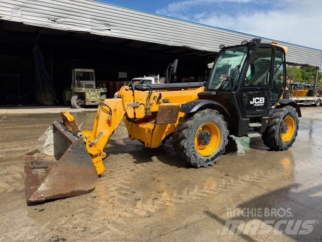 JCB 540-140 Teleskopiniai krautuvai