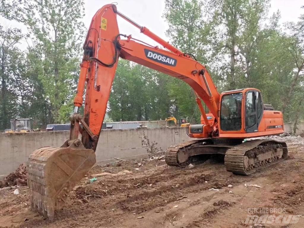 Doosan DX 300 LC Vikšriniai ekskavatoriai