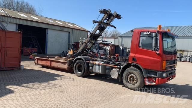 DAF CF 65.210 Sunkvežimiai su dengtu kėbulu