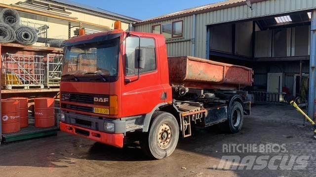 DAF CF 65.210 Sunkvežimiai su dengtu kėbulu
