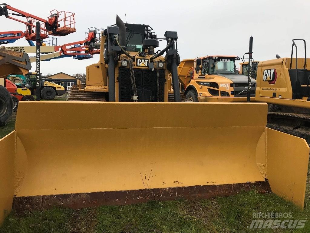 CAT D 6 T LGP D6T Vikšriniai buldozeriai