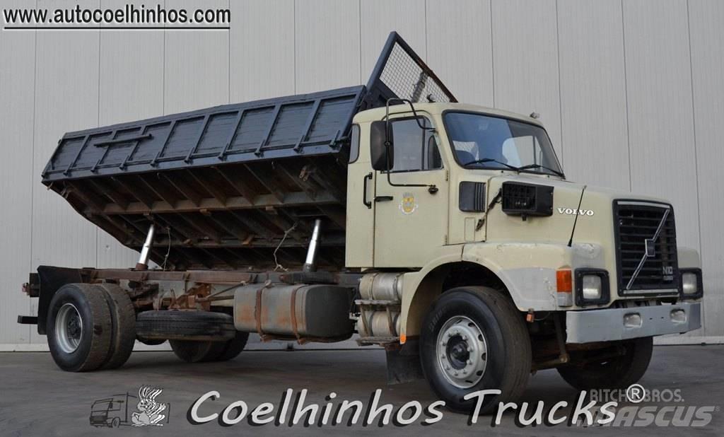 Volvo N10 Savivarčių priekabų vilkikai
