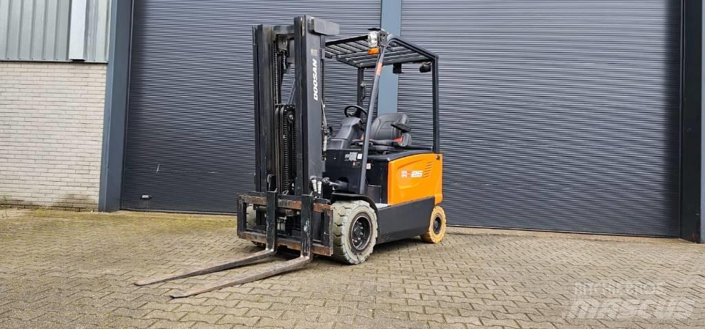 Doosan B 25 X-7 Elektriniai šakiniai krautuvai