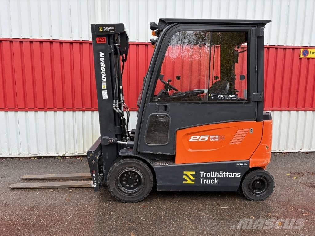 Doosan B 25 X-7 Elektriniai šakiniai krautuvai