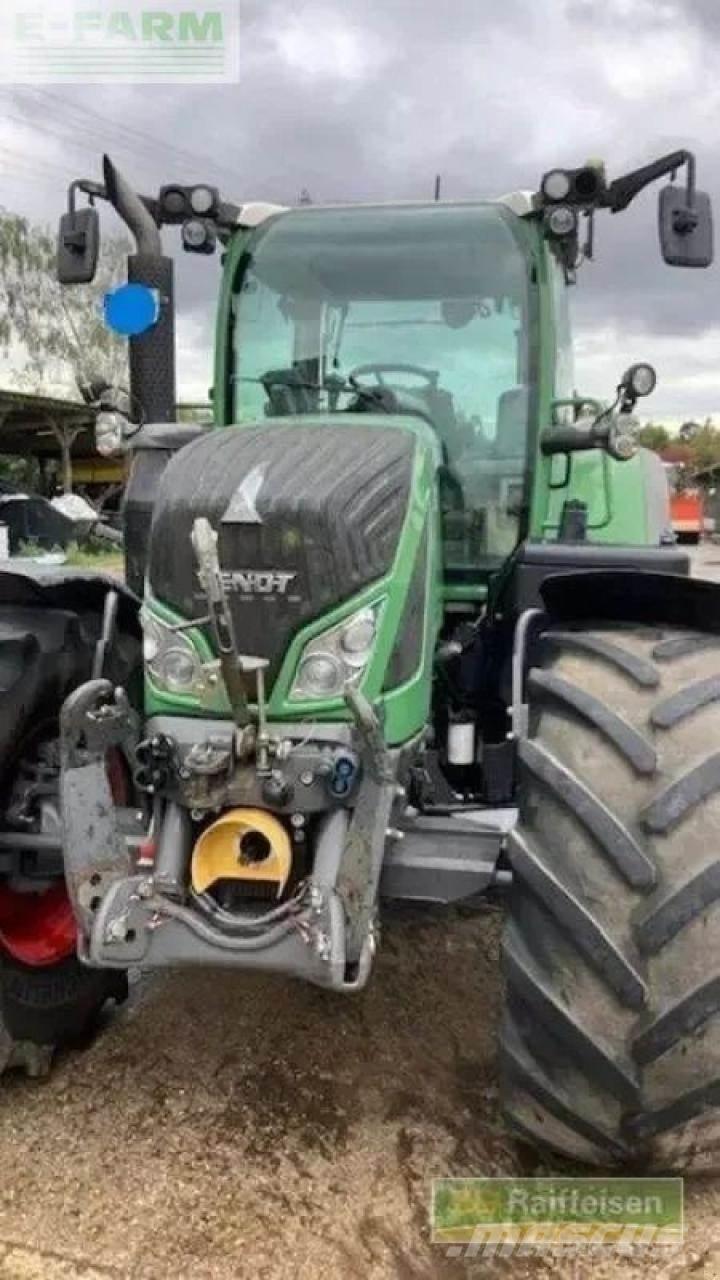 Fendt vario 724 Traktoriai