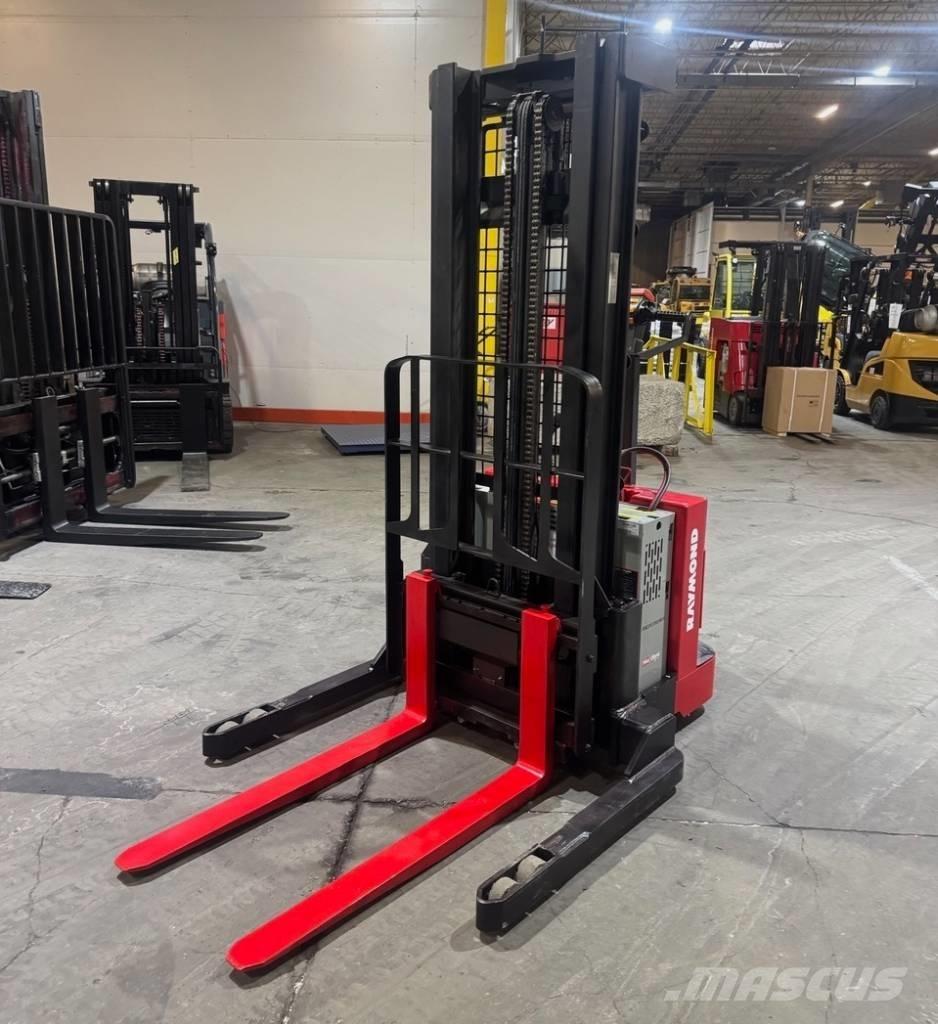 Raymond RSS40 Savaeigiai rietuvai