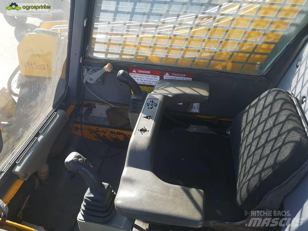 JCB 185 Krautuvai su šoniniu pasukimu