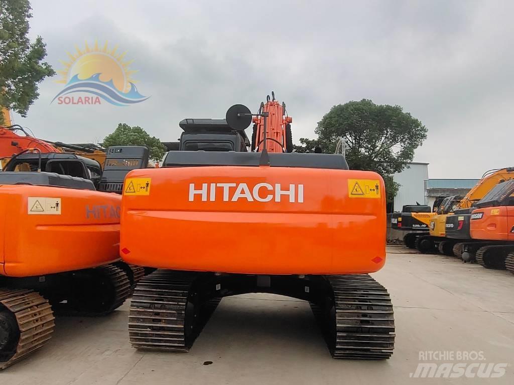 Hitachi ZX 200 Vikšriniai ekskavatoriai