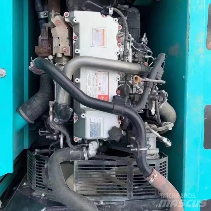Kobelco SK 260 Vikšriniai ekskavatoriai