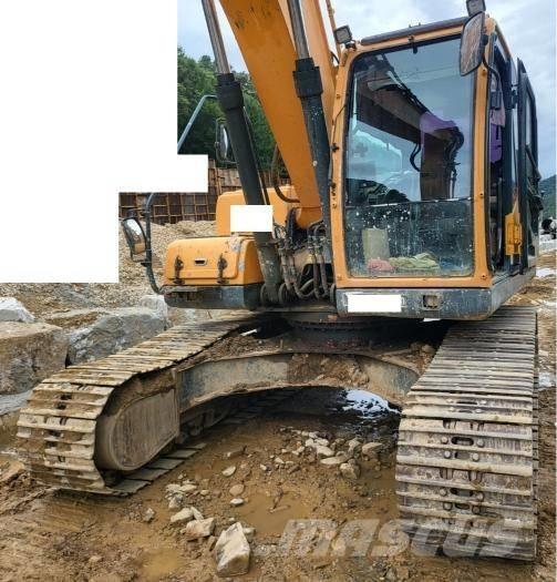 Hyundai Robex 220 LC Vikšriniai ekskavatoriai
