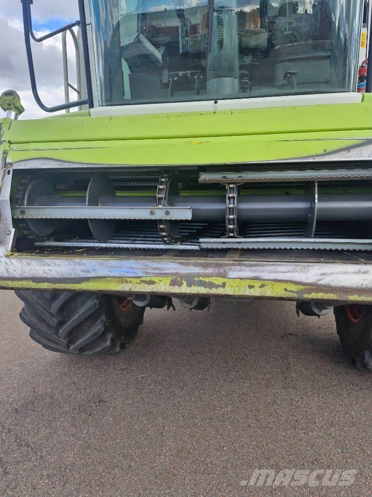CLAAS Lexion 540 Derliaus nuėmimo kombainai