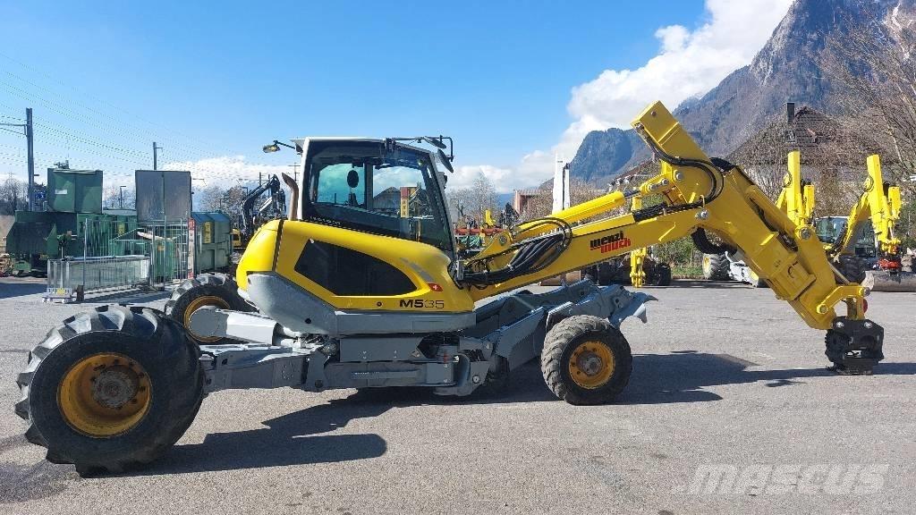 Menzi Muck M535 Ratiniai ekskavatoriai