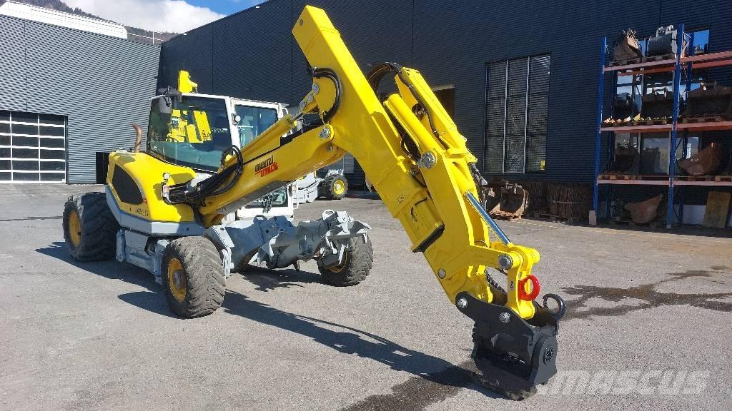 Menzi Muck M535 Ratiniai ekskavatoriai