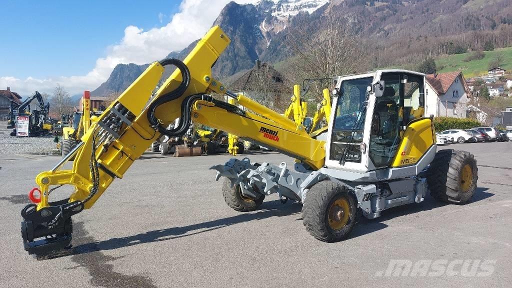 Menzi Muck M535 Ratiniai ekskavatoriai