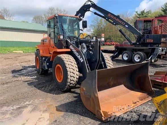 Doosan DL220-5 Naudoti ratiniai krautuvai