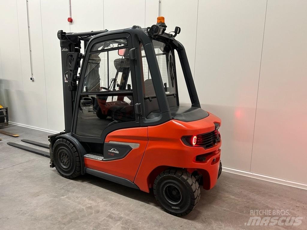Linde H30D/1202 Dyzeliniai krautuvai