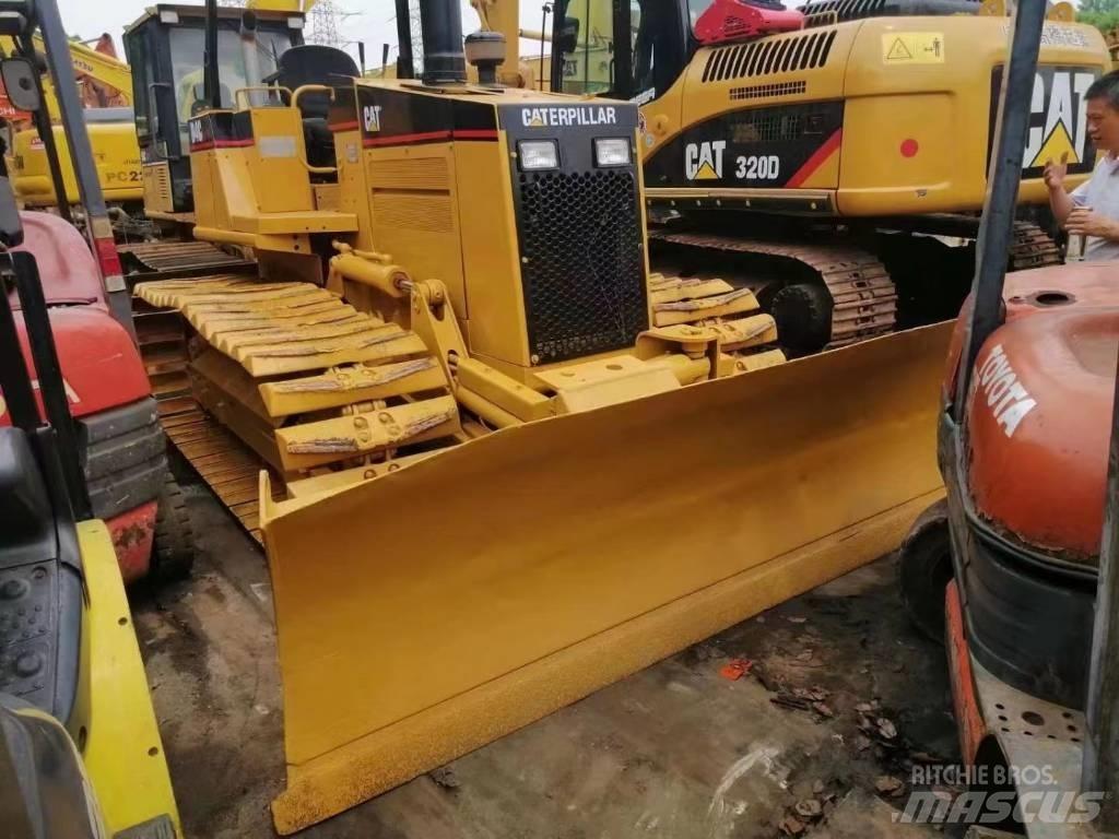 CAT D 4 C Vikšriniai buldozeriai