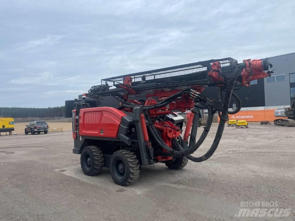 Sandvik DC300Ri Žemės paviršiaus gręžimo technika