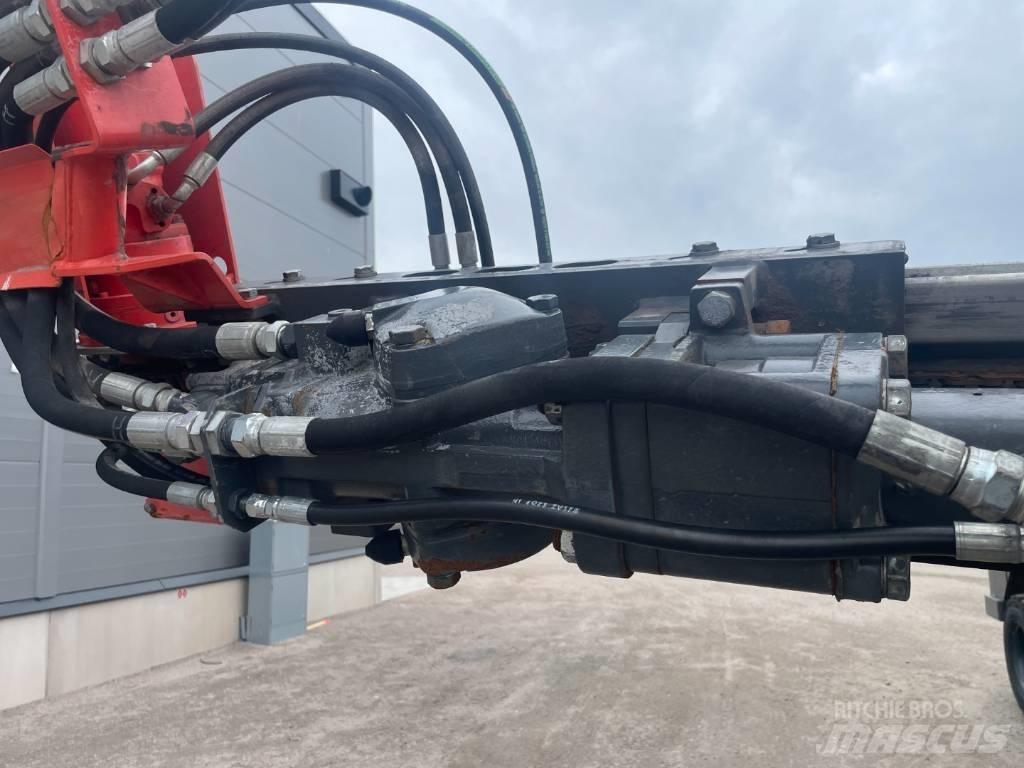 Sandvik DC300Ri Žemės paviršiaus gręžimo technika