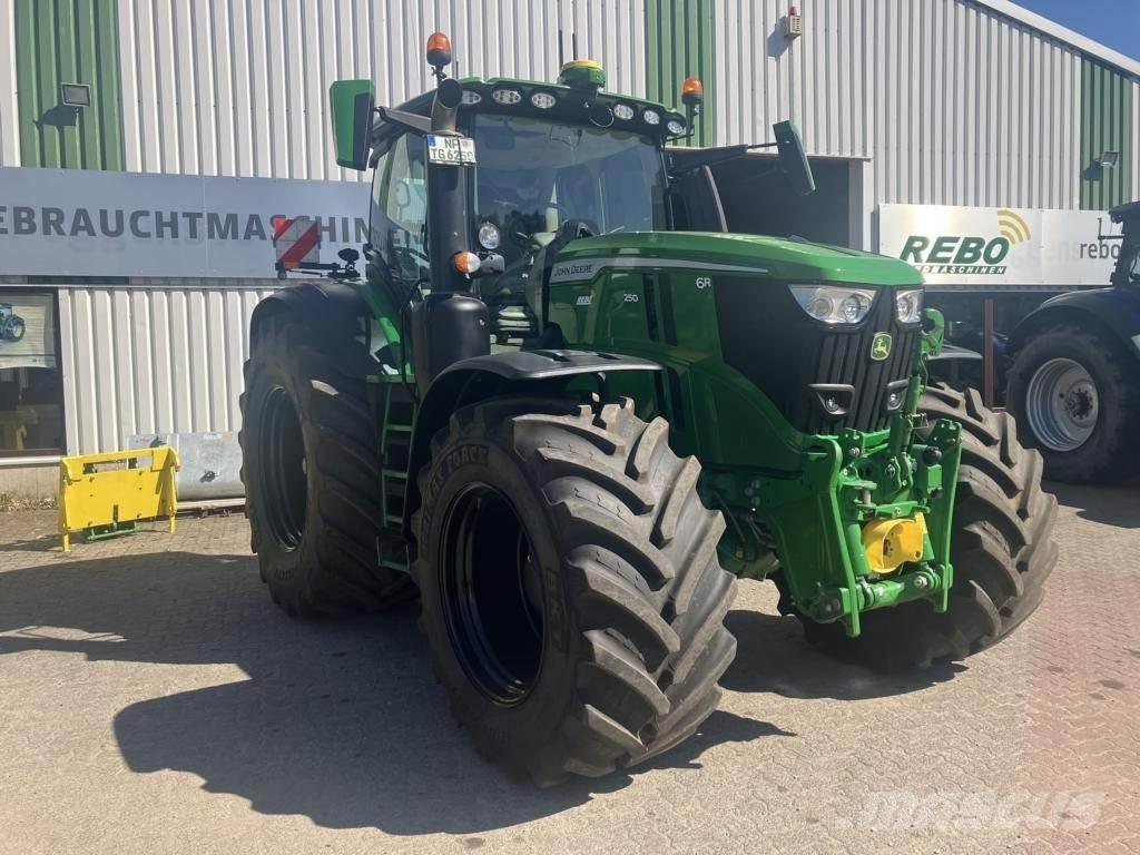 John Deere 6R250 Traktoriai