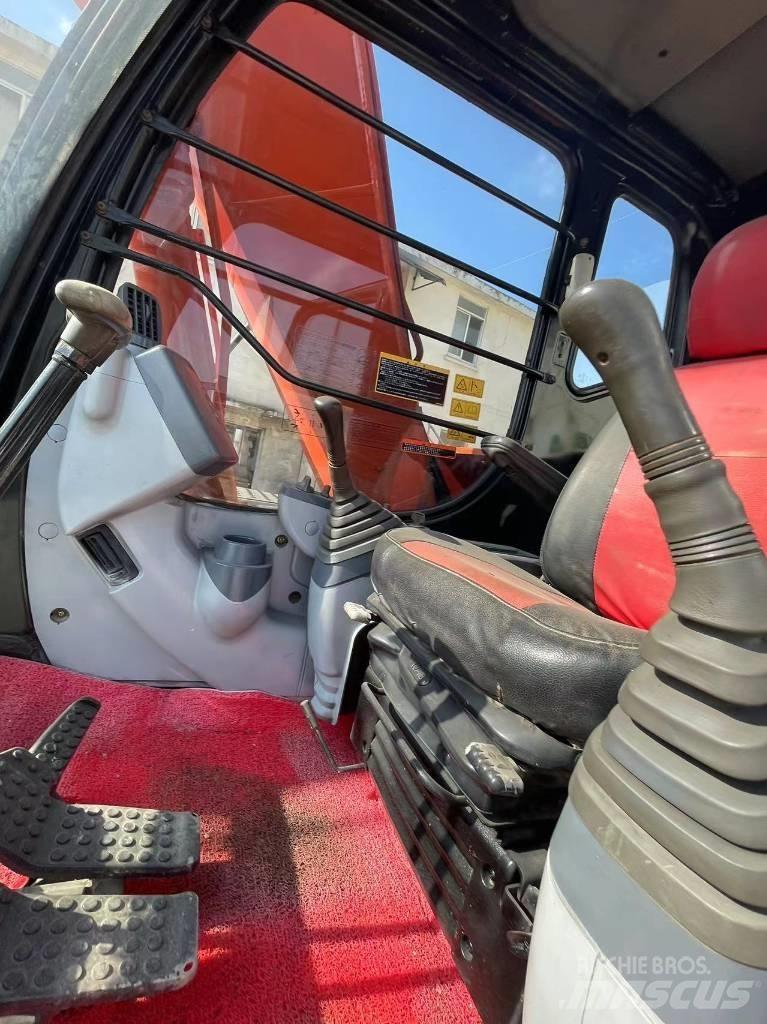 Hitachi ZX 120 Vikšriniai ekskavatoriai