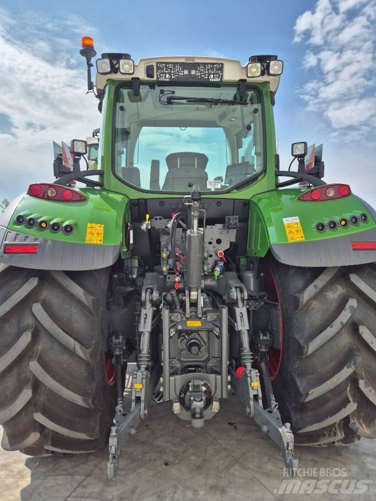 Fendt 720 Profi Plus Traktoriai