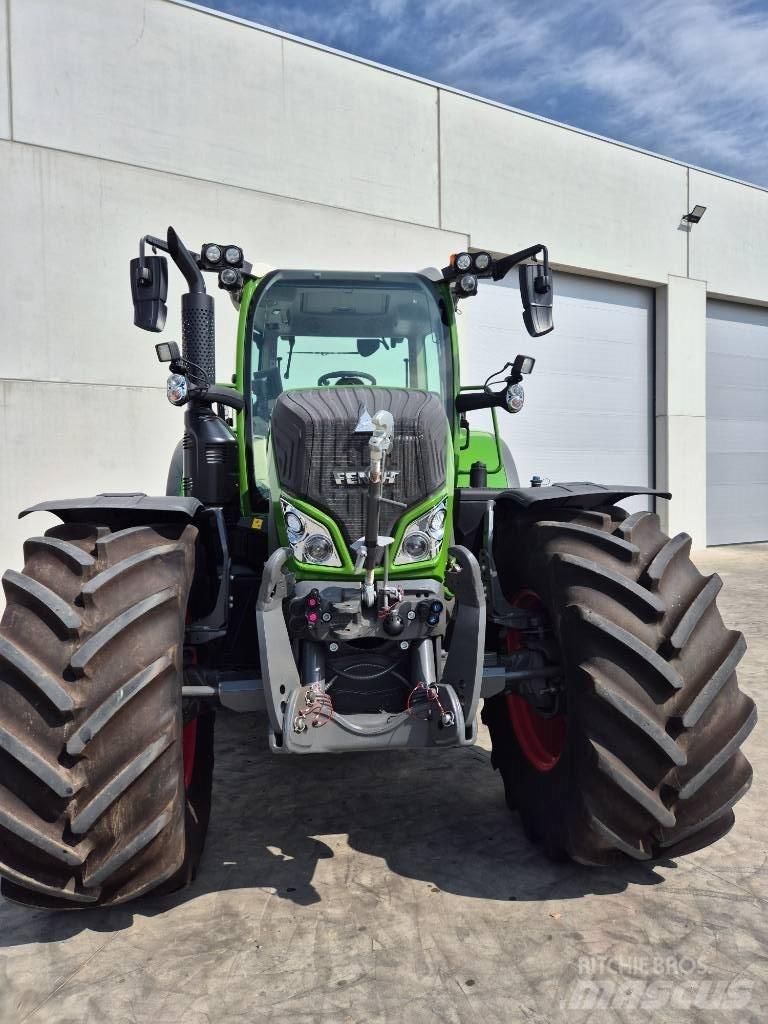 Fendt 720 Profi Plus Traktoriai